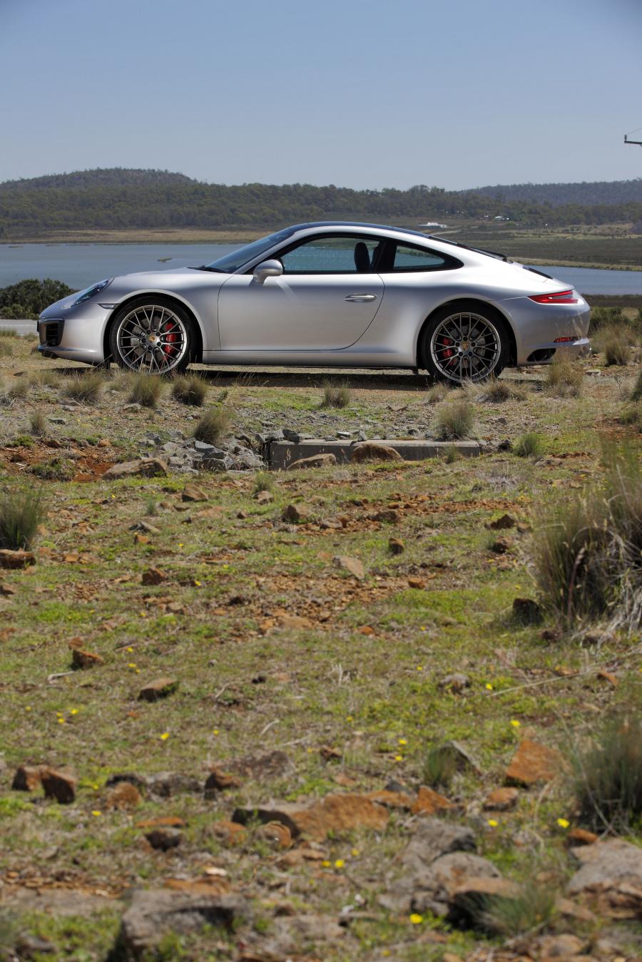  Porsche 911 Carrera S Coupe 2016 года  (AU) (фото 32 из 34)